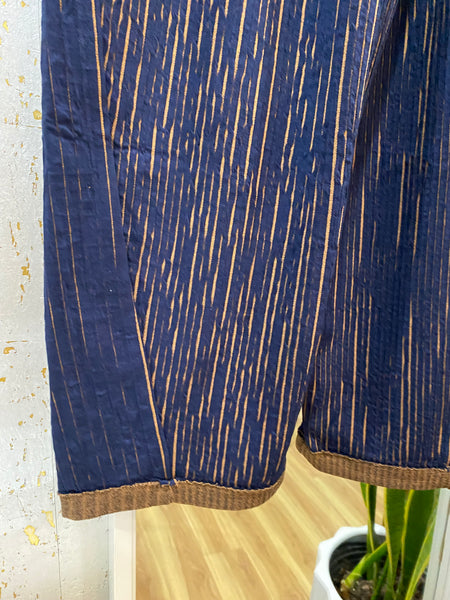 TEXTURED STRIPED PANTS