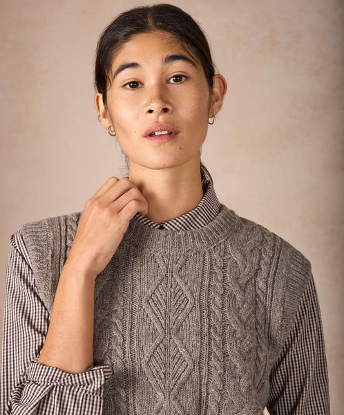 CALLIE WOOL/CASHMERE CABLE VEST