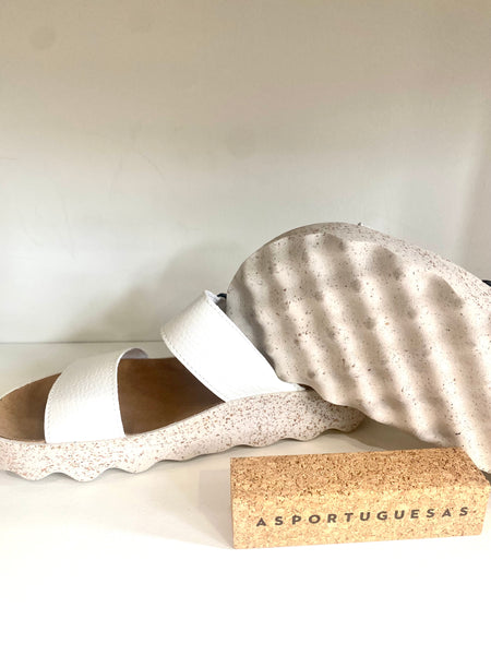 COLY SLIP ON SANDALS
