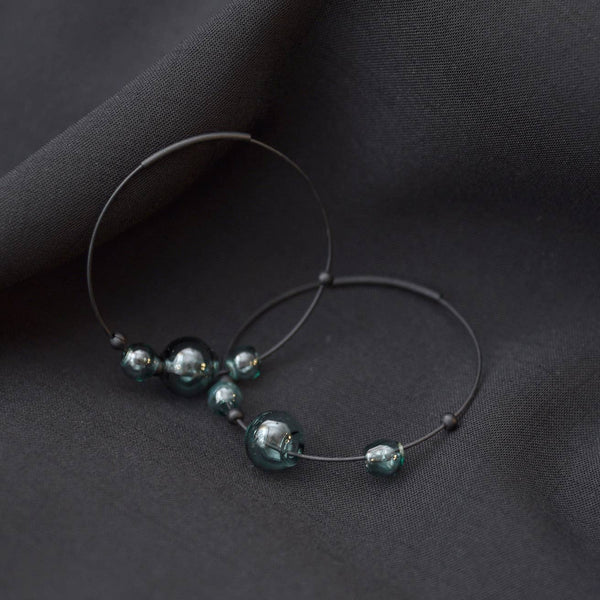 ECLIPSE HOOP EARRINGS - GREY/AMBER