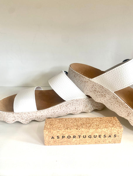 COLY SLIP ON SANDALS
