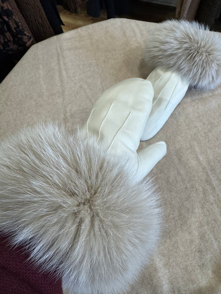 LEATHER MITTENS WITH FUR TRIM - IVORY