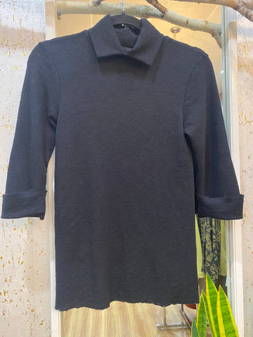 MERINO WOOL TOP 4048 - BLACK