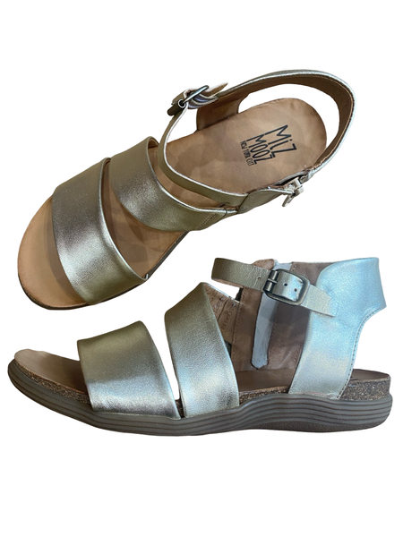 MEADOW SANDAL - GOLD - size 7 and 10 left!