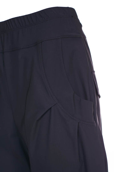 TRAVEL PANTS