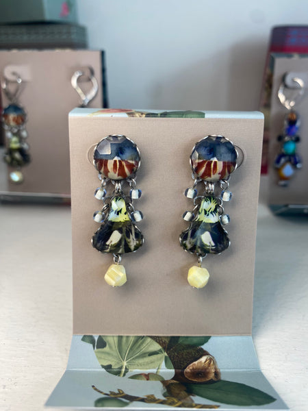 NEPTUNE'S GARDEN GLASS EARRINGS - STUDS