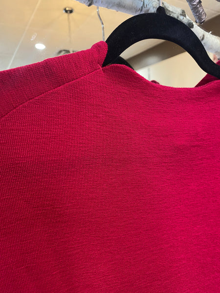 MERINO WOOL TOP 4063 - RASPBERRY RED