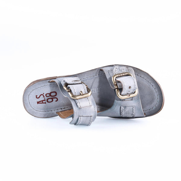 OASI BOLD SLIP ON SANDAL