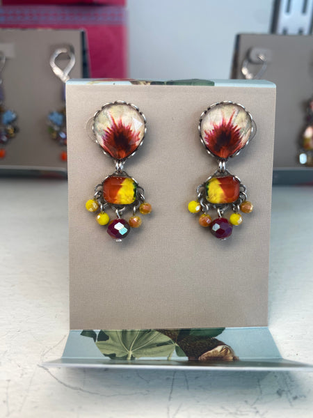 SUNFLOWER SURPRISE GLASS EARRINGS - STUDS