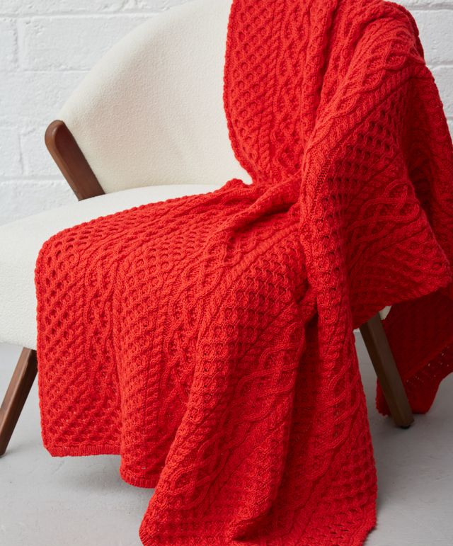 KNITTED ARAN BLANKET