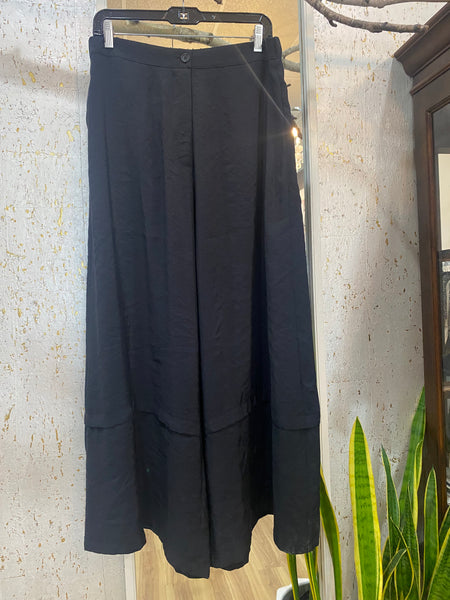 MELFI WIDE LEG PANTS - ONE LEFT in size L!