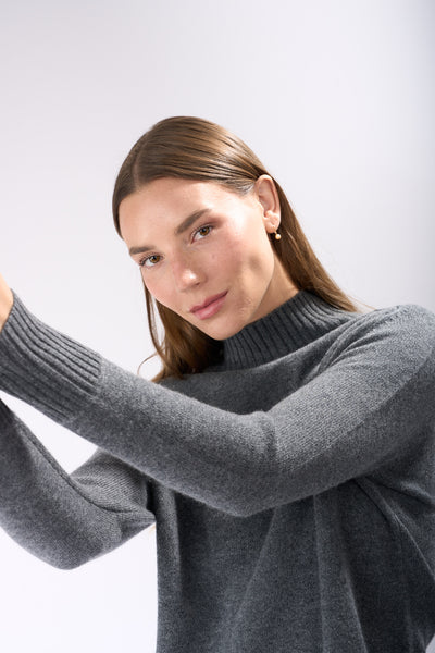 MOCK NECK CASHMERE SWEATER