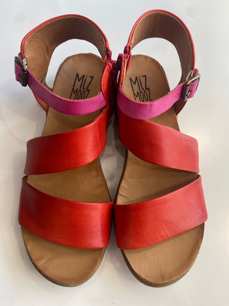 MEADOW SANDAL - SCARLET/FUCHSIA