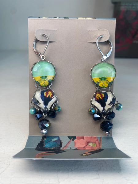 CANDY TWIST GLASS EARRINGS - HOOPS, MINT HUES