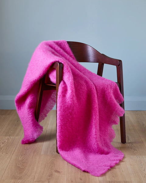 MOHAIR BLANKET - PETUNIA