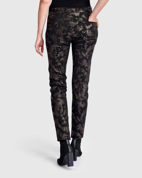 ICONIC STRETCH JEANS