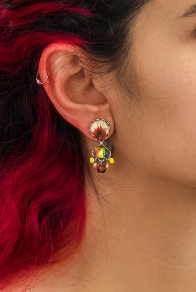 SUNFLOWER SURPRISE GLASS EARRINGS - STUDS