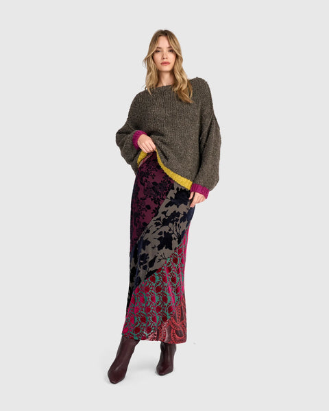 SLIM STRETCH VELVET SKIRT