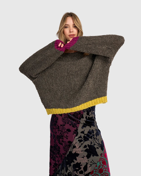 BOUCLE SWEATER