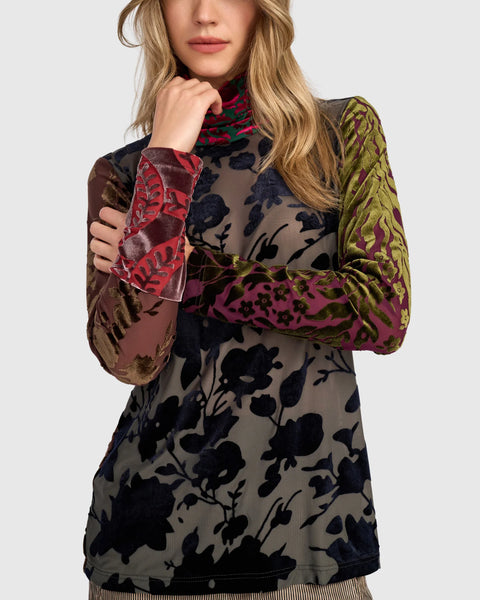 STRETCH VELVET TOP