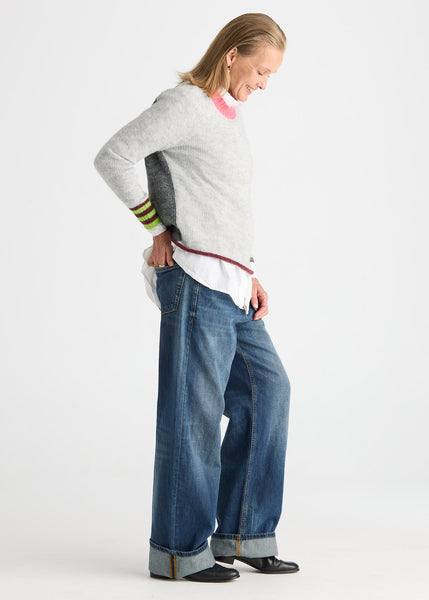 STUDIO POP SWEATER