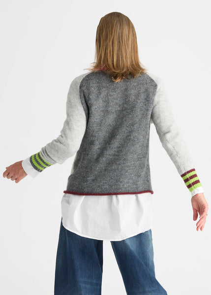 STUDIO POP SWEATER