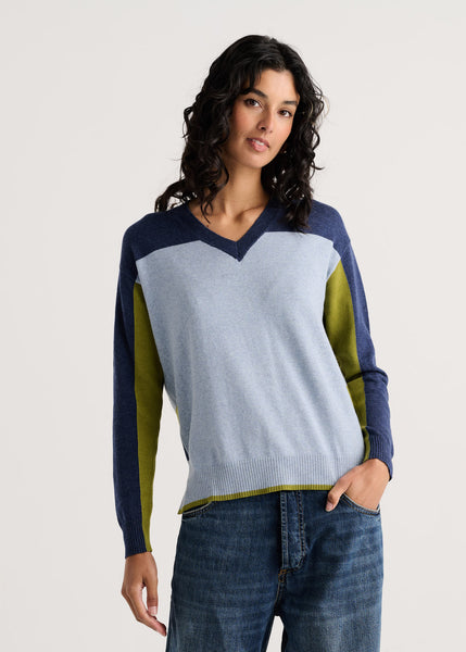 COLOUR THEORY V NECK SWEATER
