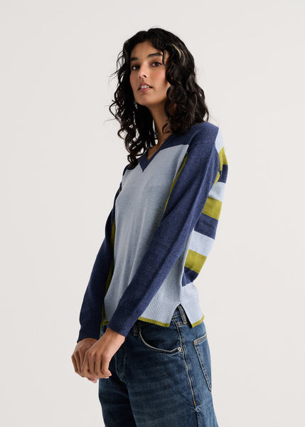 COLOUR THEORY V NECK SWEATER