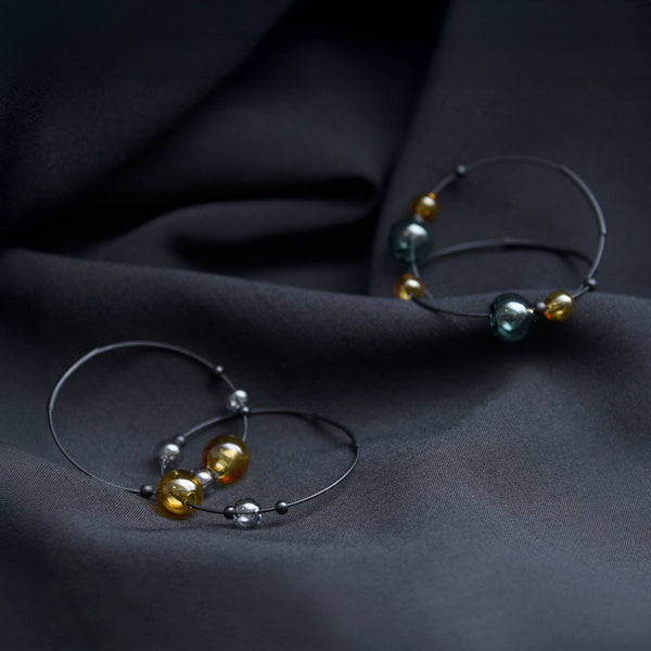 ECLIPSE HOOP EARRINGS - GREY/AMBER