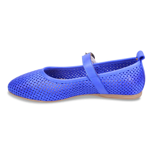 KAI MARY JANE FLAT
